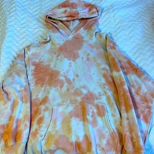 Tie dye pink and orange Aerie Hoodie!